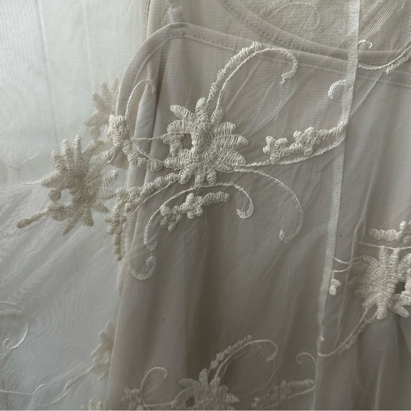 Altar'd State Ivory Sheer Embroidered Lace Boho Mesh Top - Women's L - Picture 7 of 8